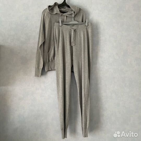 Трикотажный костюм Mohito