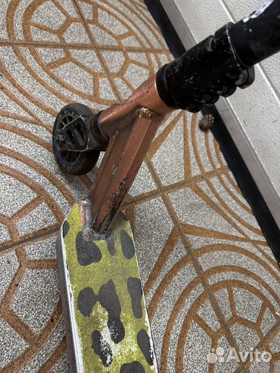 Трюковой самокат