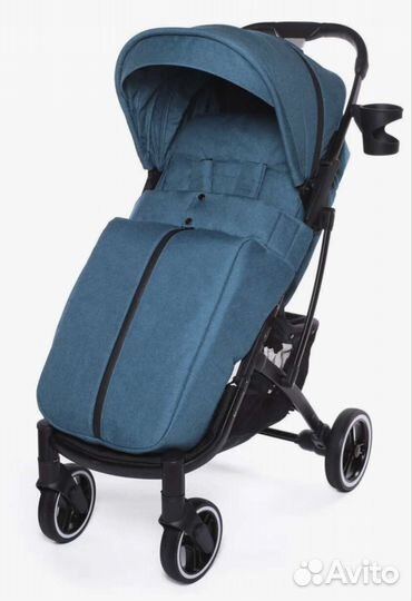 Прогулочная коляска в отличном состоянии