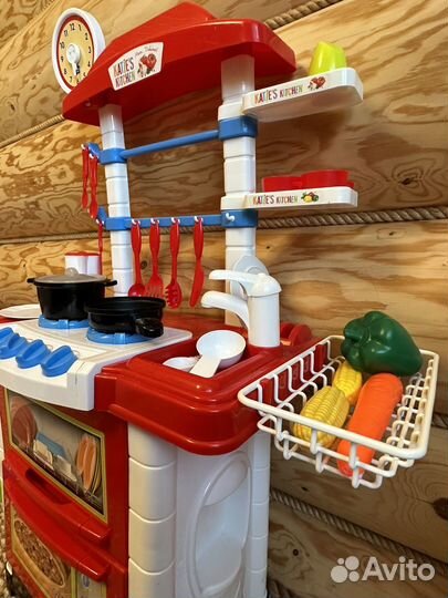 Детская игровая кухня