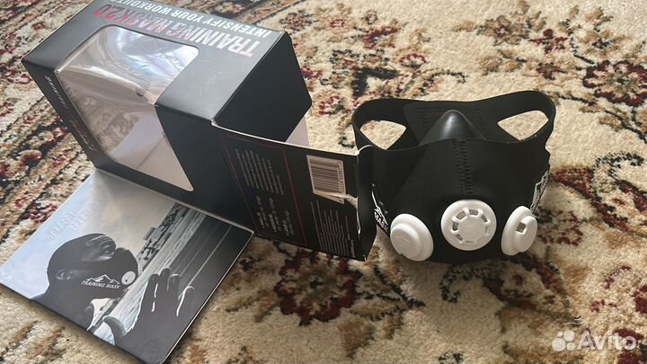 Спортивная маска для бега