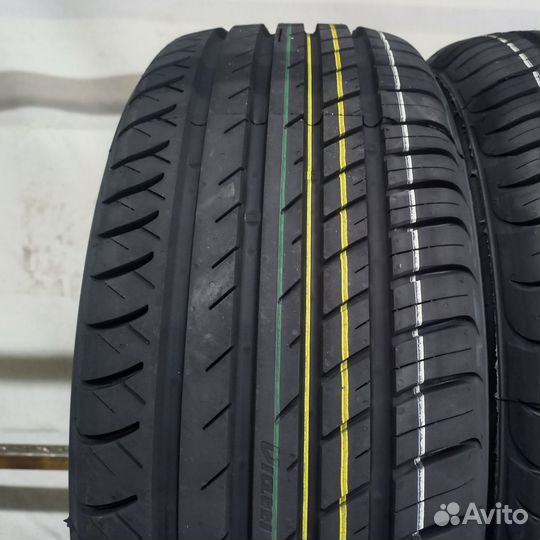 Viatti Strada Asimmetrico V-130 215/50 R17 91V