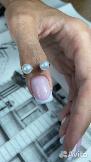 Маникюр и педикюр