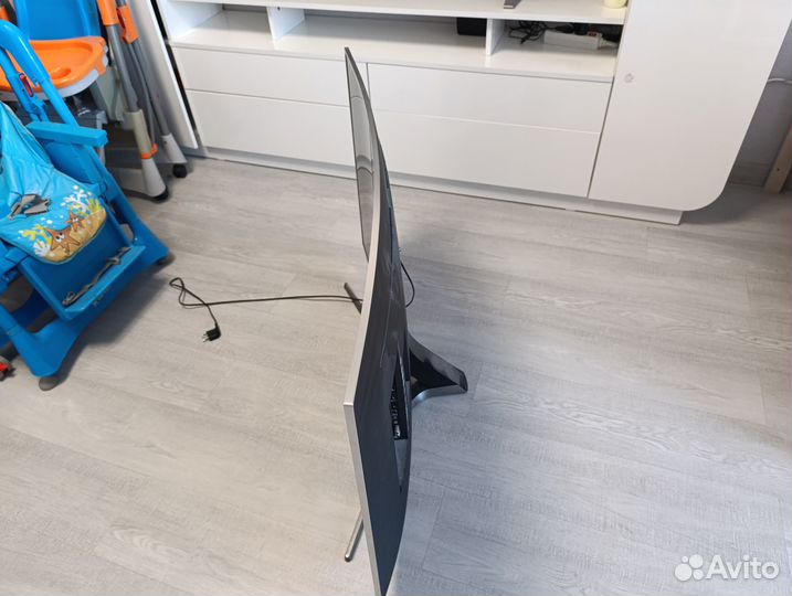 Телевизор samsung SMART tv 49 бу