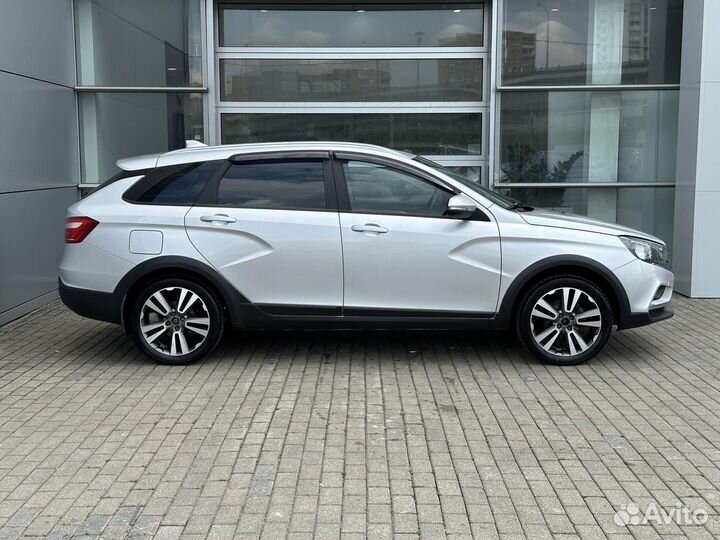 LADA Vesta Cross 1.8 AMT, 2018, 97 801 км