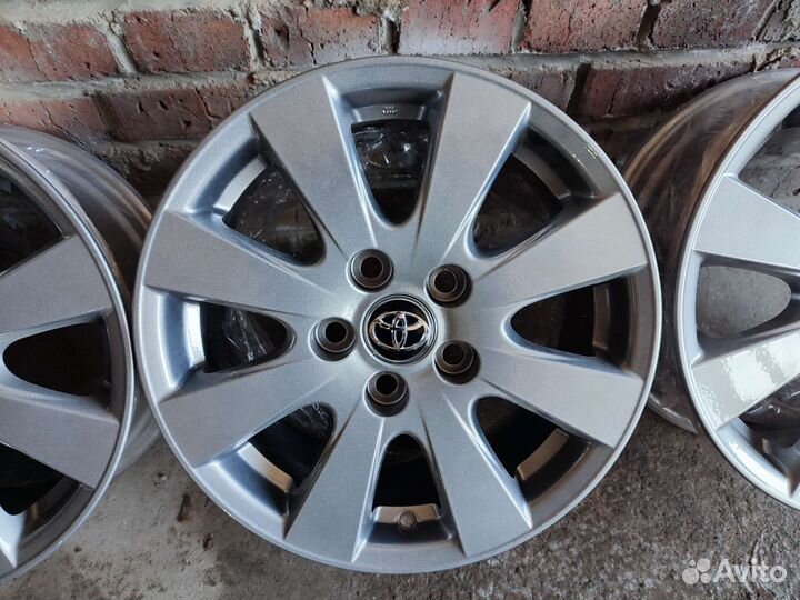 Оригинальные диски Toyota Camry R16 5х114.3