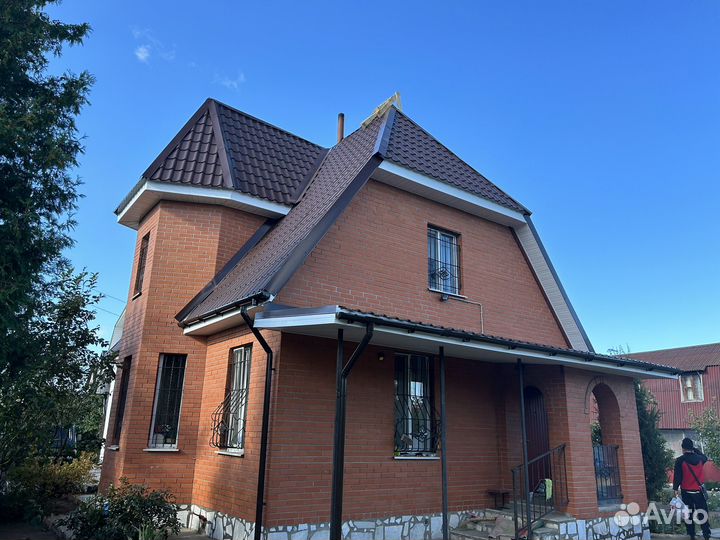 Бригада строителей