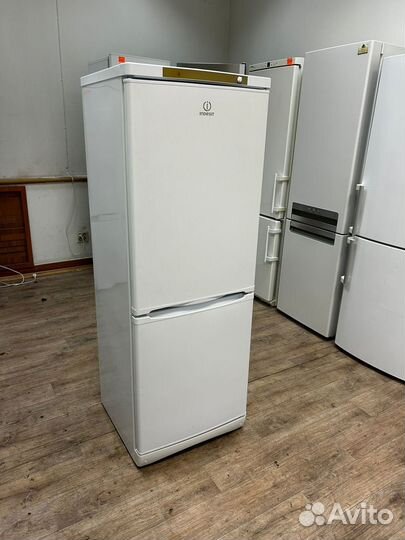 Холодильник индезит. Доставка