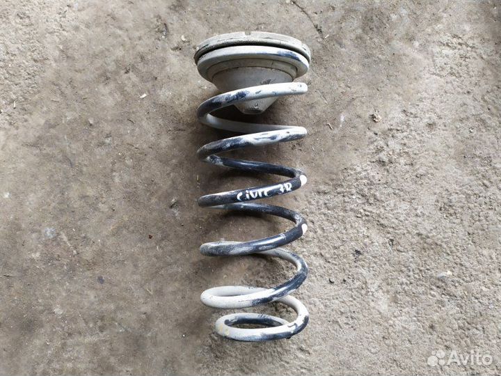 Пружина задняя правая Honda Civic 4D 1.8 2006-2012