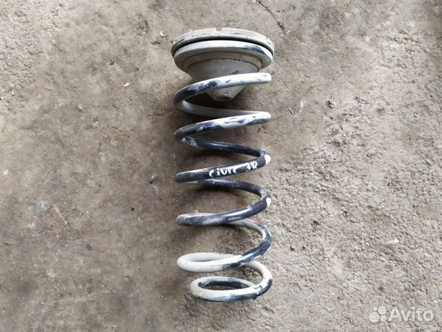 Пружина задняя правая Honda Civic 4D 1.8 2006-2012