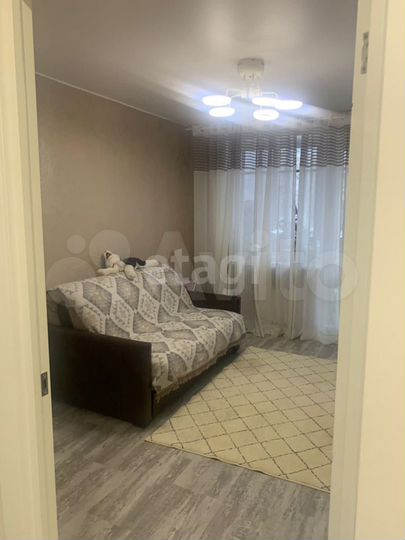 3-к. квартира, 72 м², 2/10 эт.