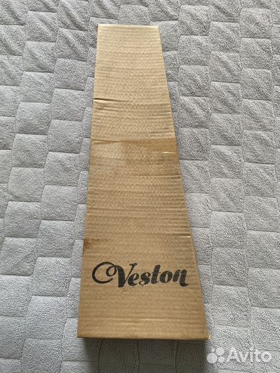 Абсолютно новая укулеле Veston + тюнер korg