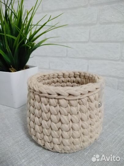 Корзина интерьерная