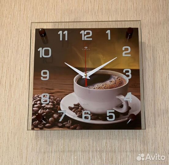Часы настенные для кухни