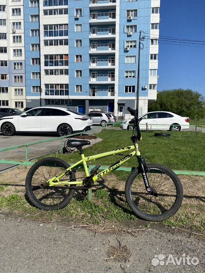 Продам трюковой велосипед bmx
