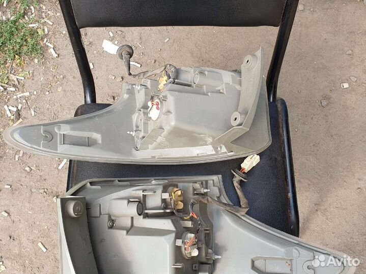 Задние фары на mitsubishi Outlander комплект