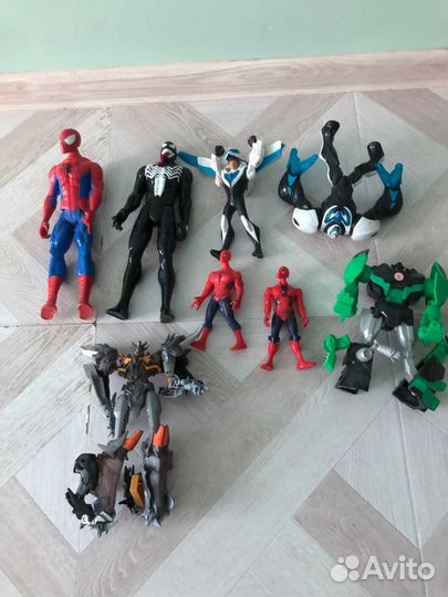 Фигурки супергероев
