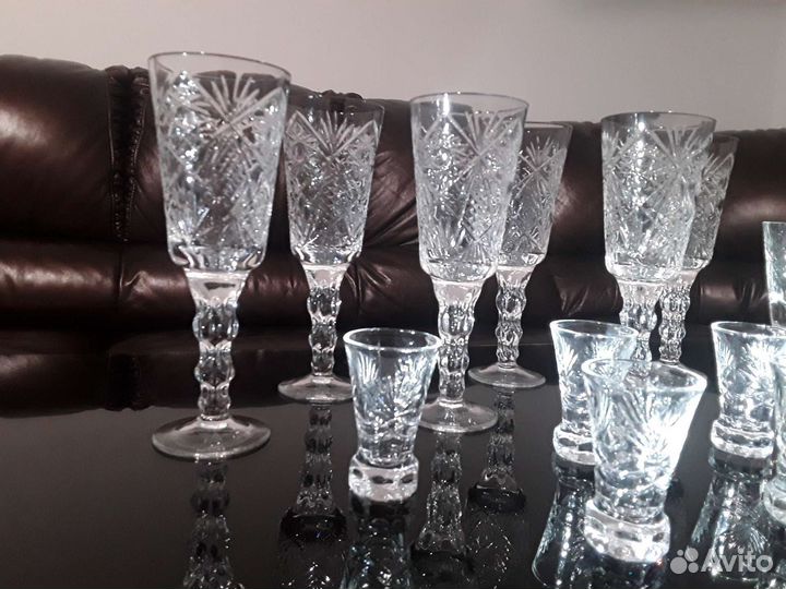 Хрустальный сервиз кубки фужеры рюмки