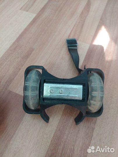 Колёсики на кроссовки