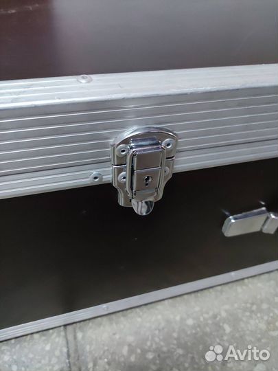 Кофр для оборудования с колёсами (104*66*31см)