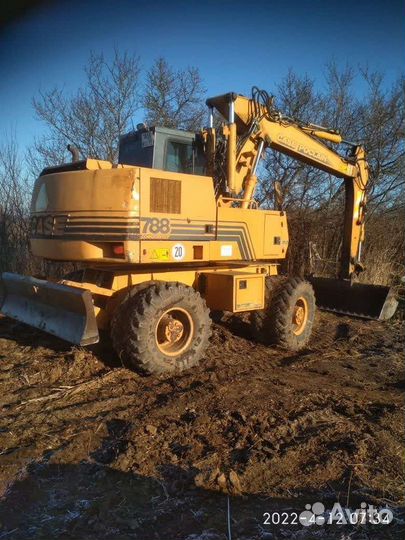 Аренда полноповоротного экскаватора