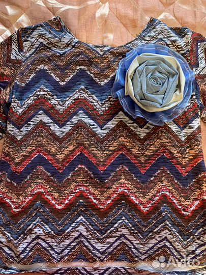 Брошь ручной работы из джинсы