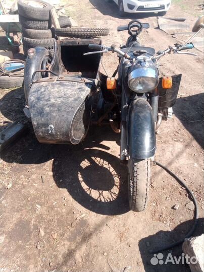 Мотоцикл Днепр мт11