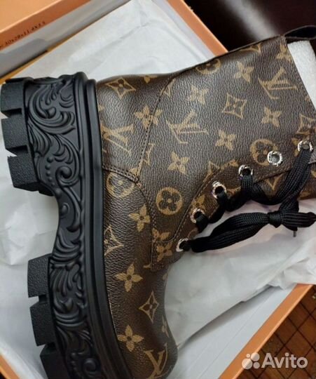 Ботинки Louis Vuitton