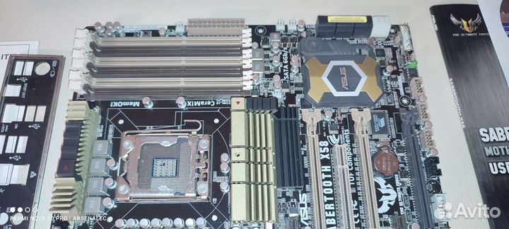 Материнская плата Asus Sabertooth X58