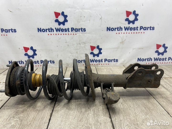 Амортизатор передний правый Mazda 6 2 2013