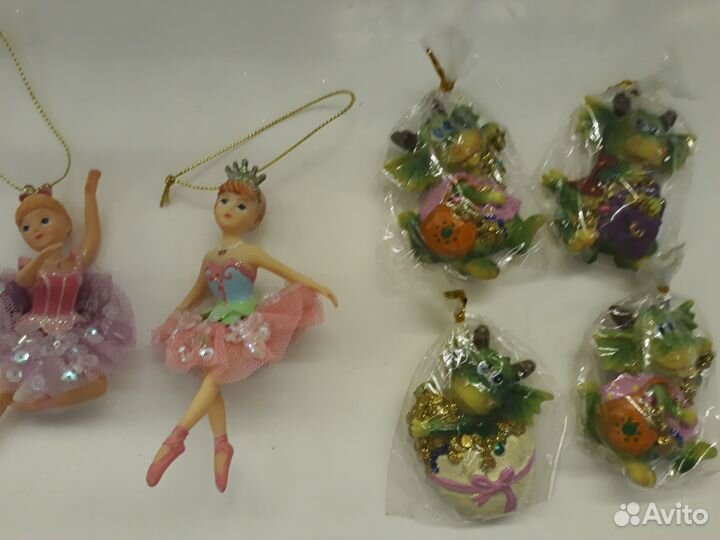 Елочные игрушки нескольких фабрик