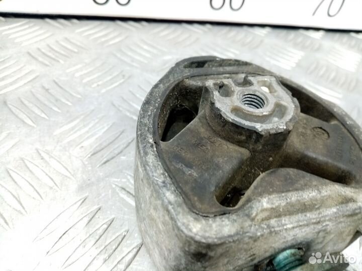 Б/У Опора кпп левая VW#001