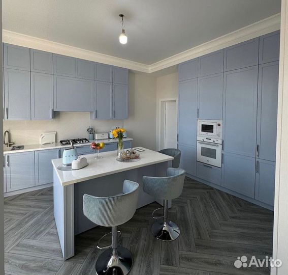 Кухни на заказ любой сложности