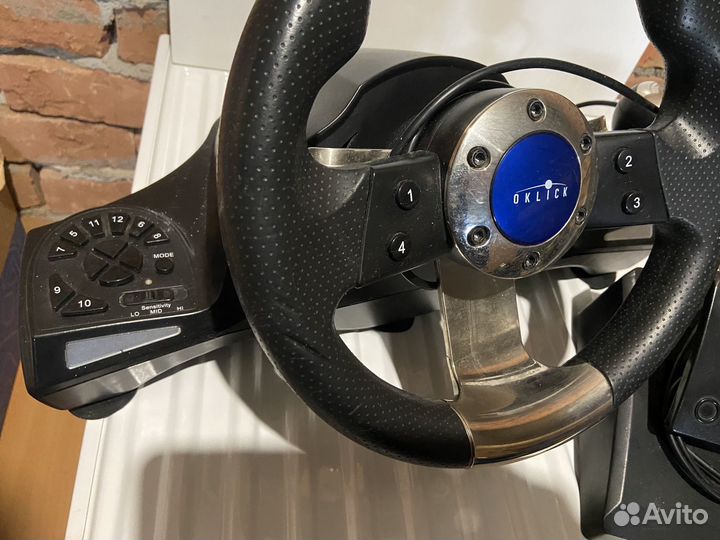 Руль и педали для пк Oklick