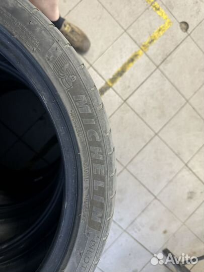 Michelin Pilot Sport 4 S 225/40 R19 и 255/35 R19