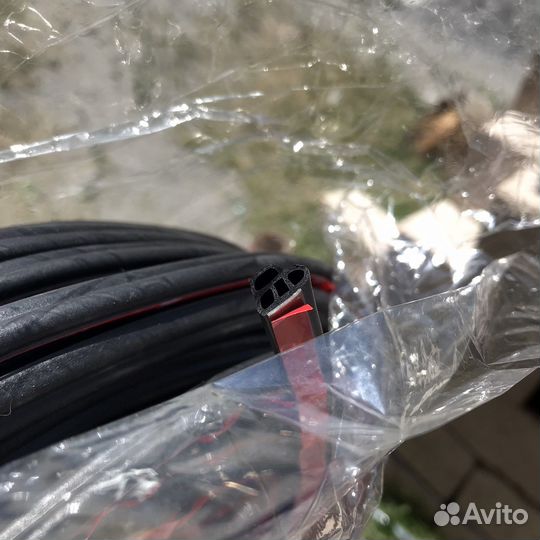 Уплотнительная резинка для авто