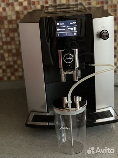 Кофемашина jura e6