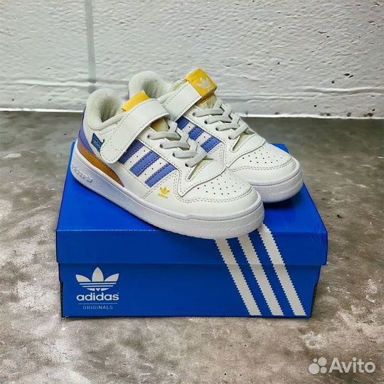 Кроссовки детские adidas forum