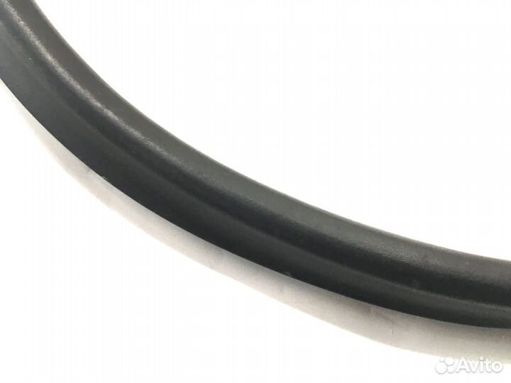 Уплотнитель крышки багажника BMW X5 E53