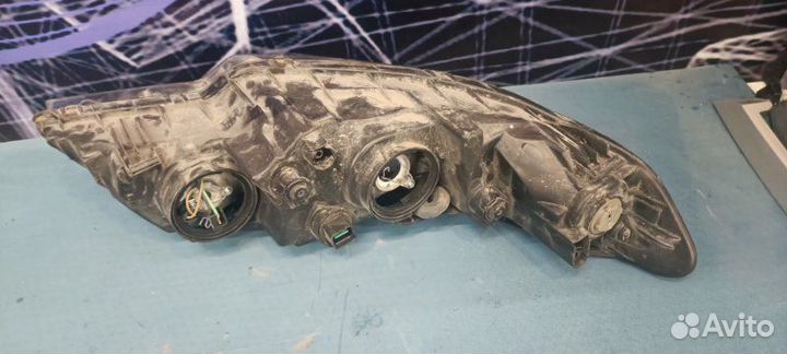 Фара левая Kia Cerato TD