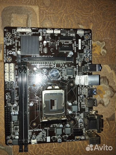 Материнская плата Gigabyte GA-B85M-D2V