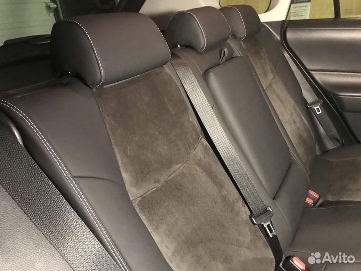 Чехлы на Toyota RAV4 50