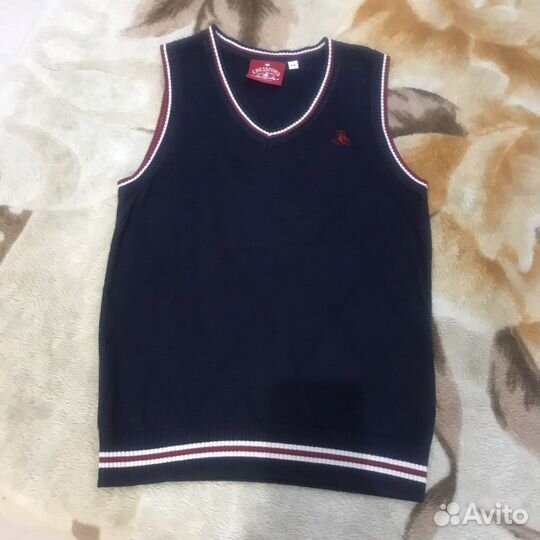 Жилетка для мальчика школьная