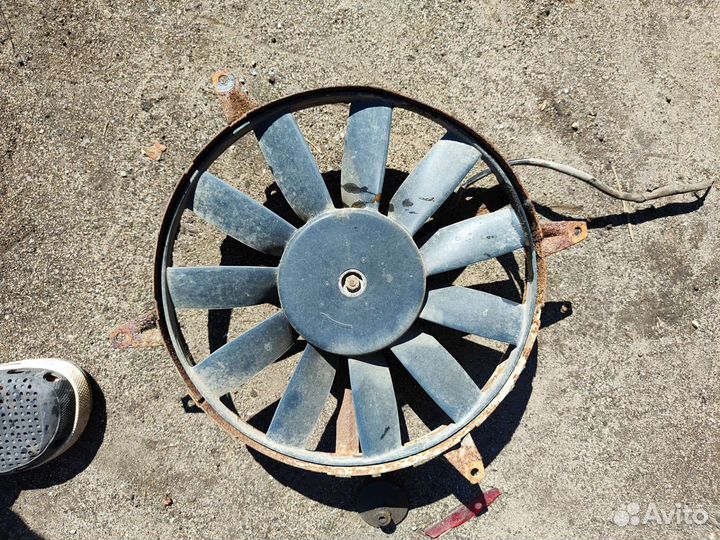 Вентилятор охлаждения