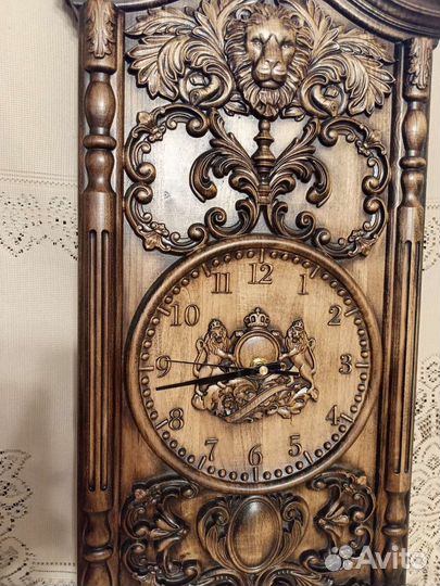 Часы настенные 