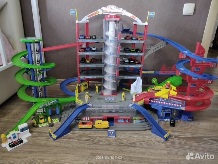 Игровой гараж Super citi garage majorette