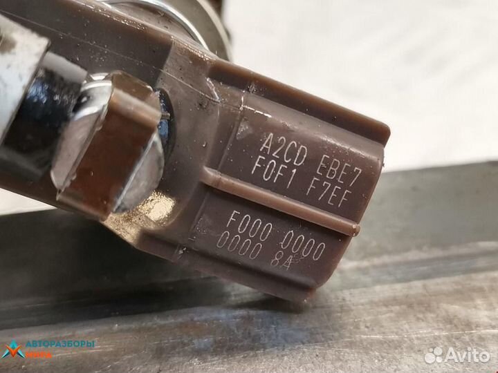 Форсунка Mazda 3 BL 2009 R2AA13H50