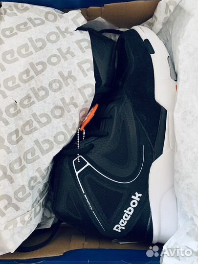 Кроссовки reebok pump