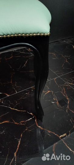 Банкетка для пианино