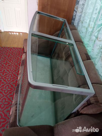 Аквариум 120х74х47 см, помещается 350 л воды
